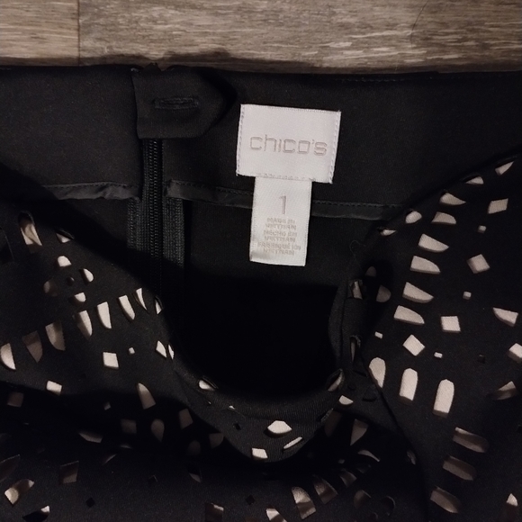 Chico's Pencil Skirt Laser Cut Pattern Size M - Picture 3 of 5